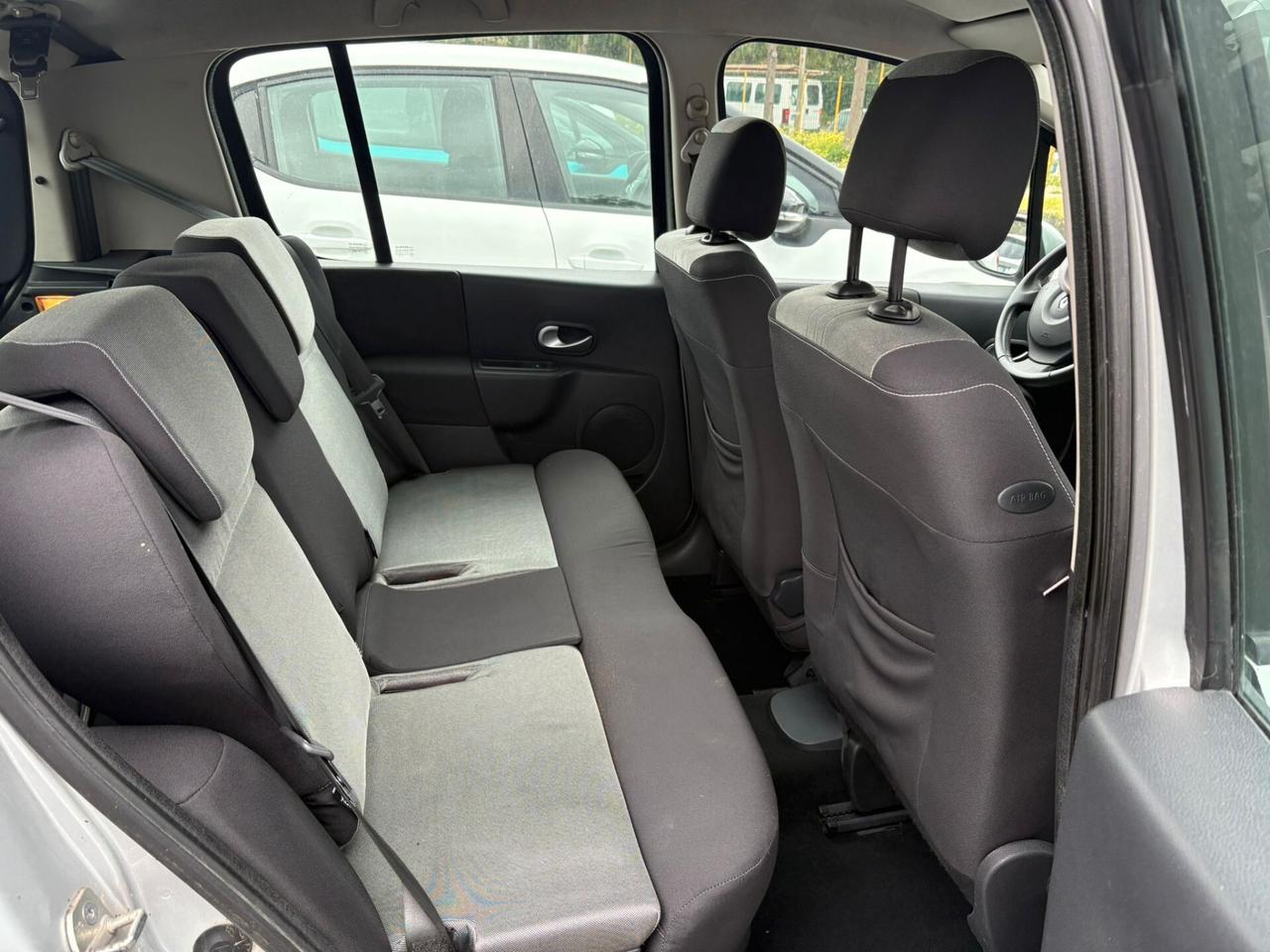 Renault Modus 1.5 dCi 85CV Dynamique