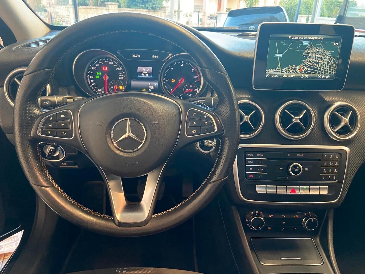 Mercedes-benz A 180 d Automatic Premium