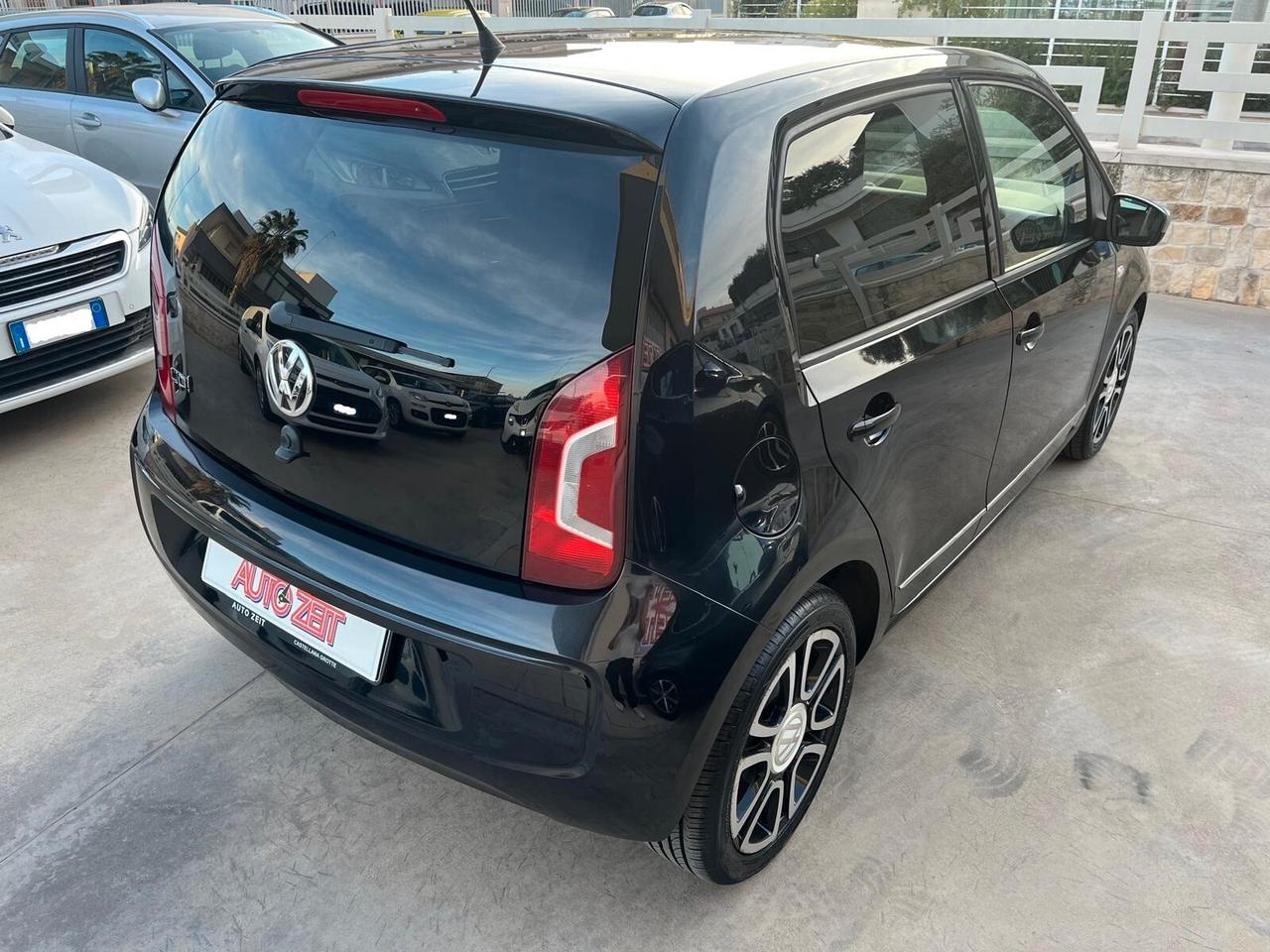 Volkswagen up! 1.0 75 CV 5p. high