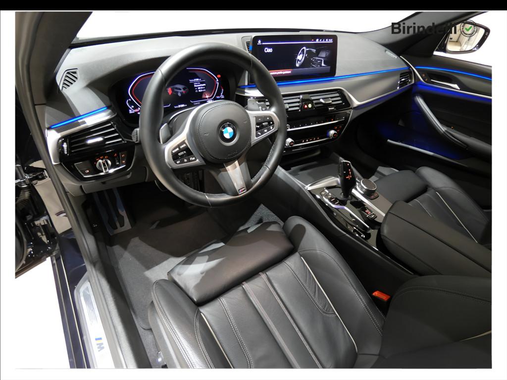 BMW Serie 5(G30/31/F90) - 520d 48V Touring Msport