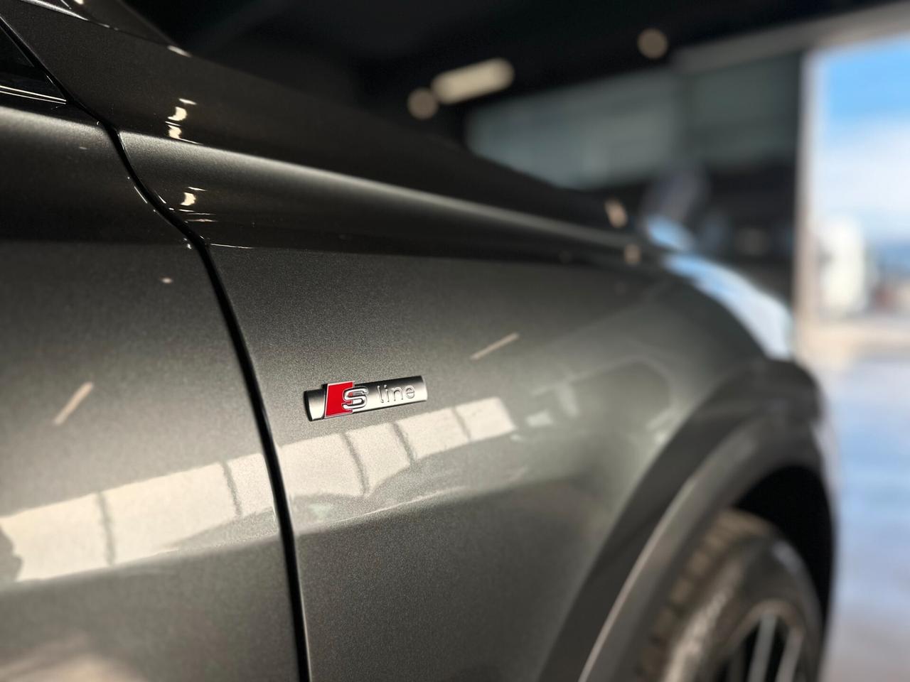 Audi Q8 50 TDI 286 CV quattro tiptronic Sport