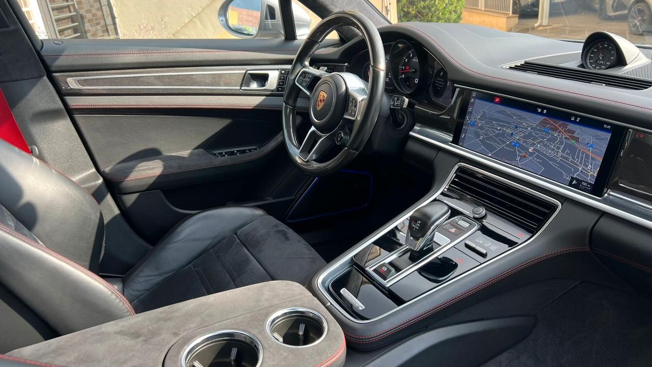 PORSCHE PANAMERA 4.0 GTS 2019 460CV STRAFULL