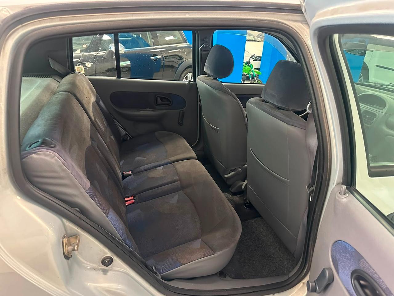 Renault Clio 1.2 cat 5 porte RXE
