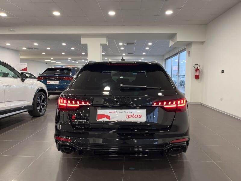 Audi A4 Audi RS 4 Avant Competition 331(450) kW(CV) tiptronic