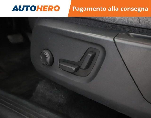 VOLVO XC40 D4 AWD Geartronic Momentum