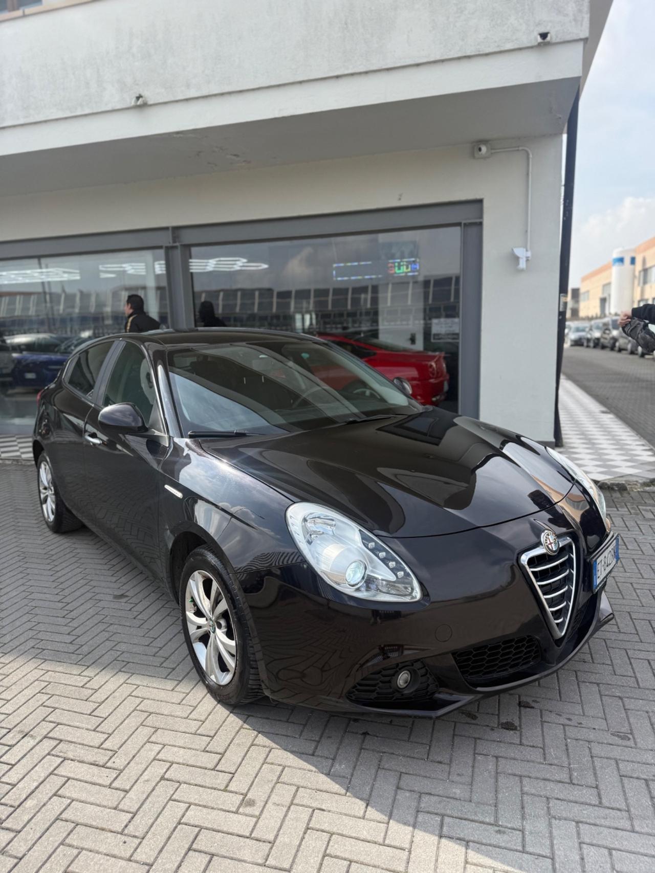 Alfa Romeo Giulietta 1.6 JTDm-2 105 CV Exclusive