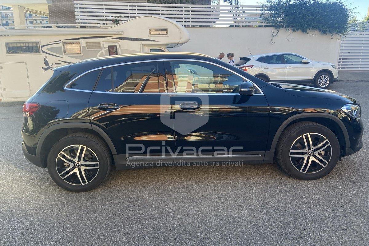 MERCEDES GLA 250 e EQ-Power Automatic Sport Plus