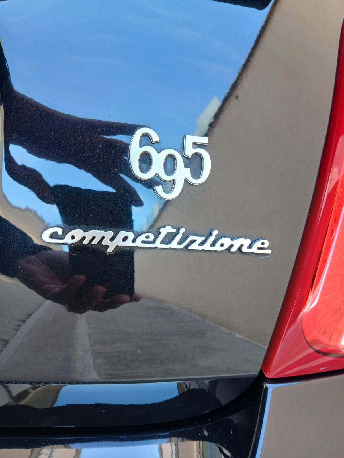 Abarth 695 C 1.4 Turbo T-Jet 180 CV