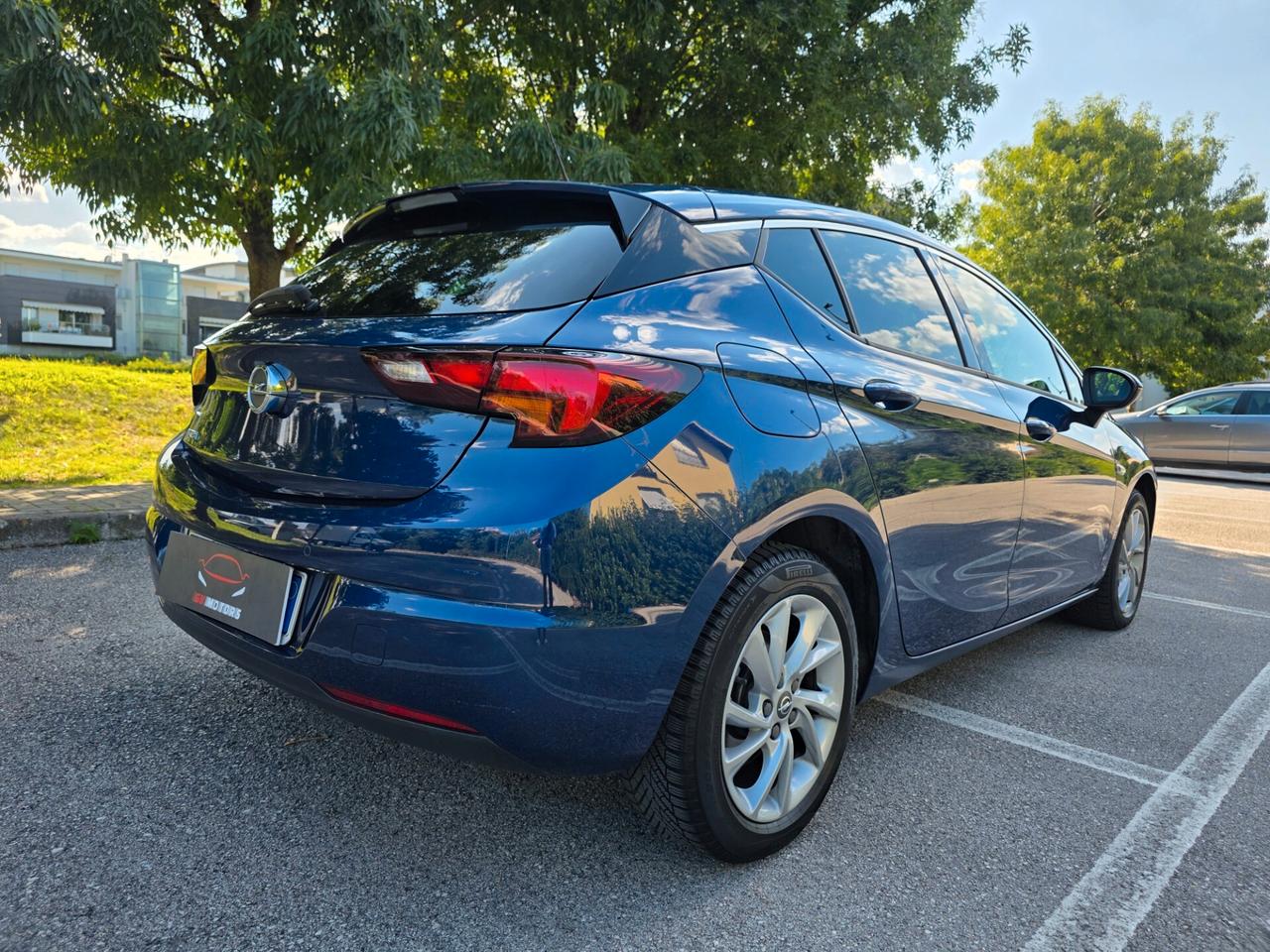 Opel Astra 1.5 CDTI 122 CV S&S AT9 5 porte Business Elegance