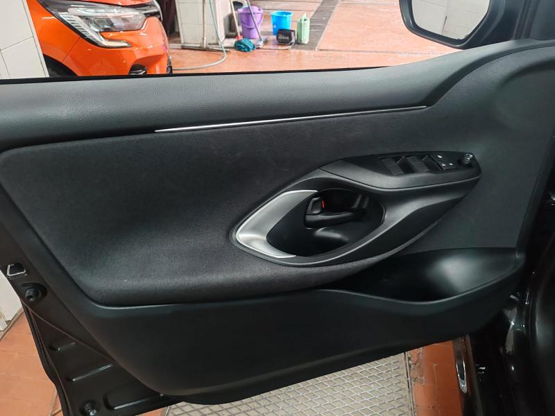 Toyota Yaris 1.5h Active PREZZO REALE