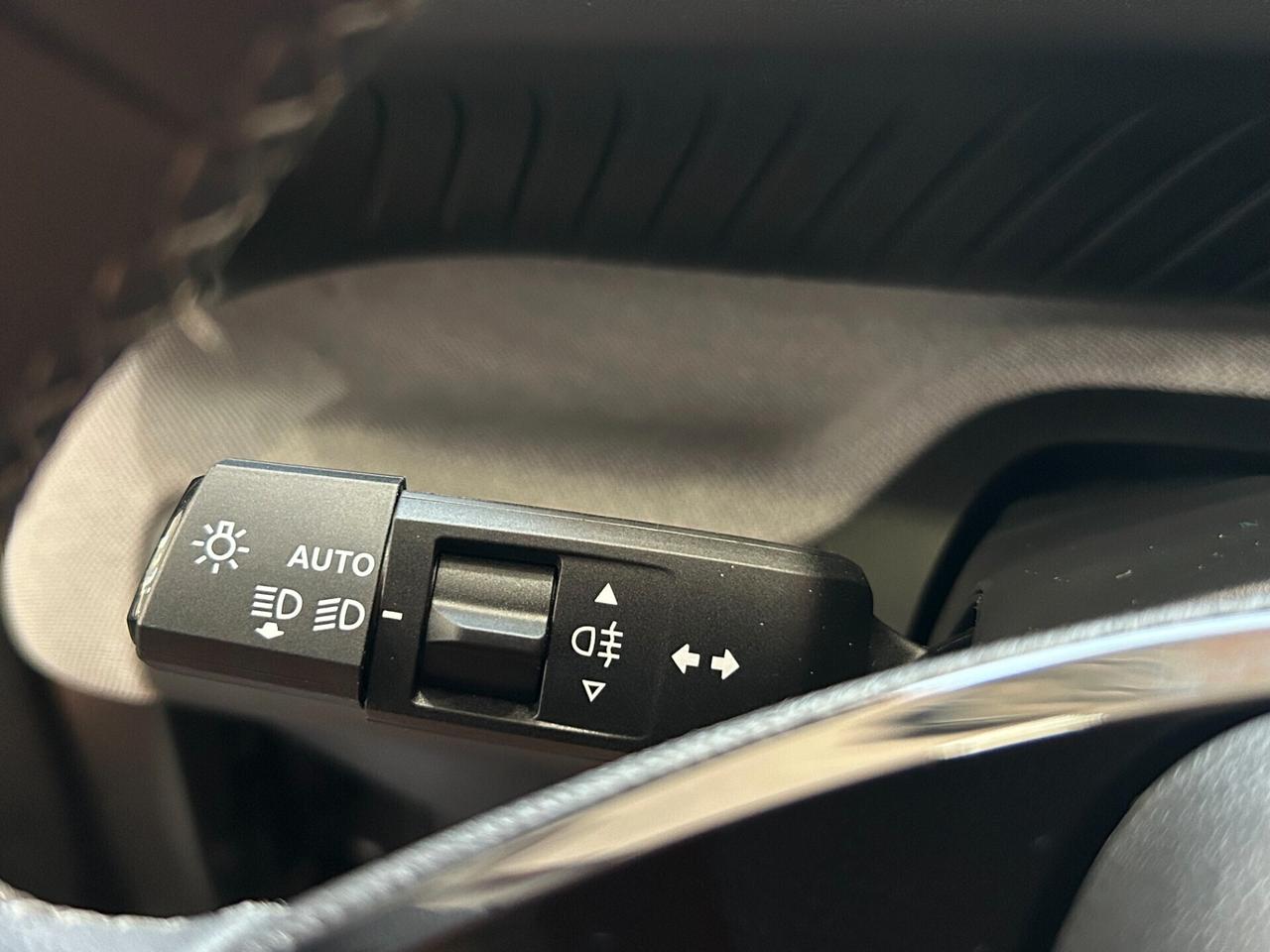Citroen C3 Aircross 1.2 Hybrid 145cv edcs6 Automatica Plus ITALIANA