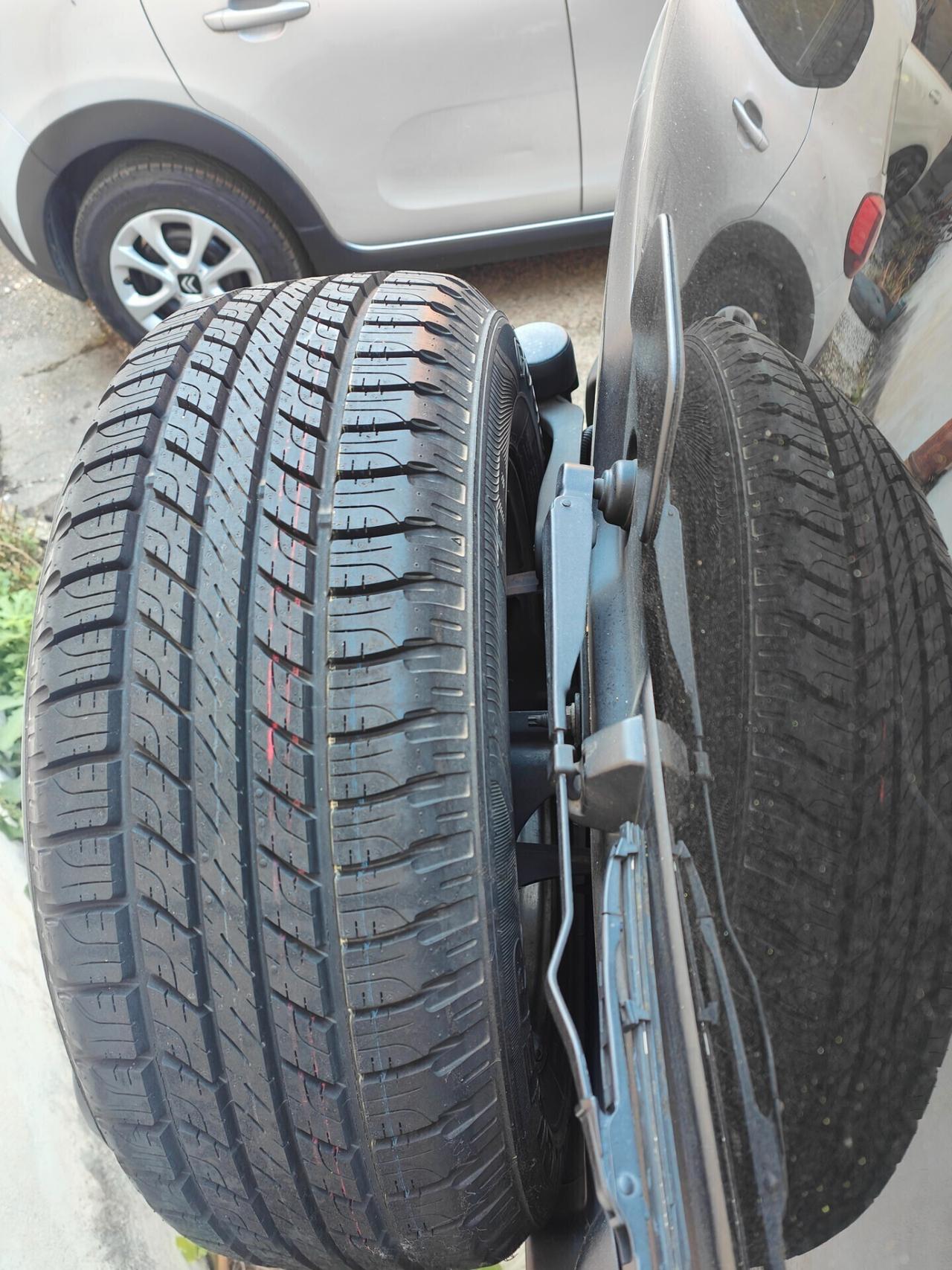 Jeep Cherokee 2.8 CRD