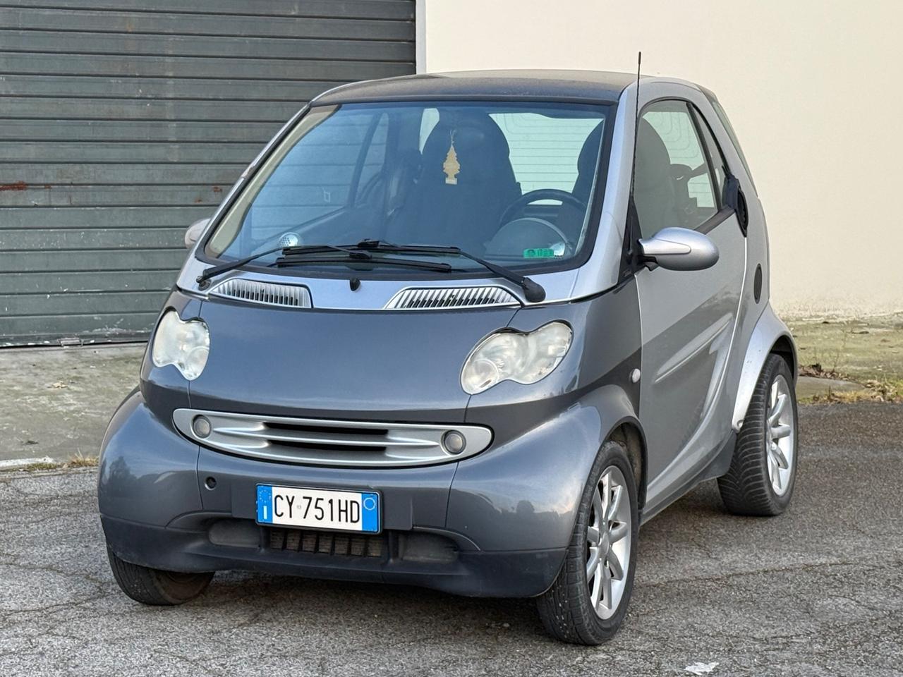 Smart ForTwo 700 coupé pure (45 kW)