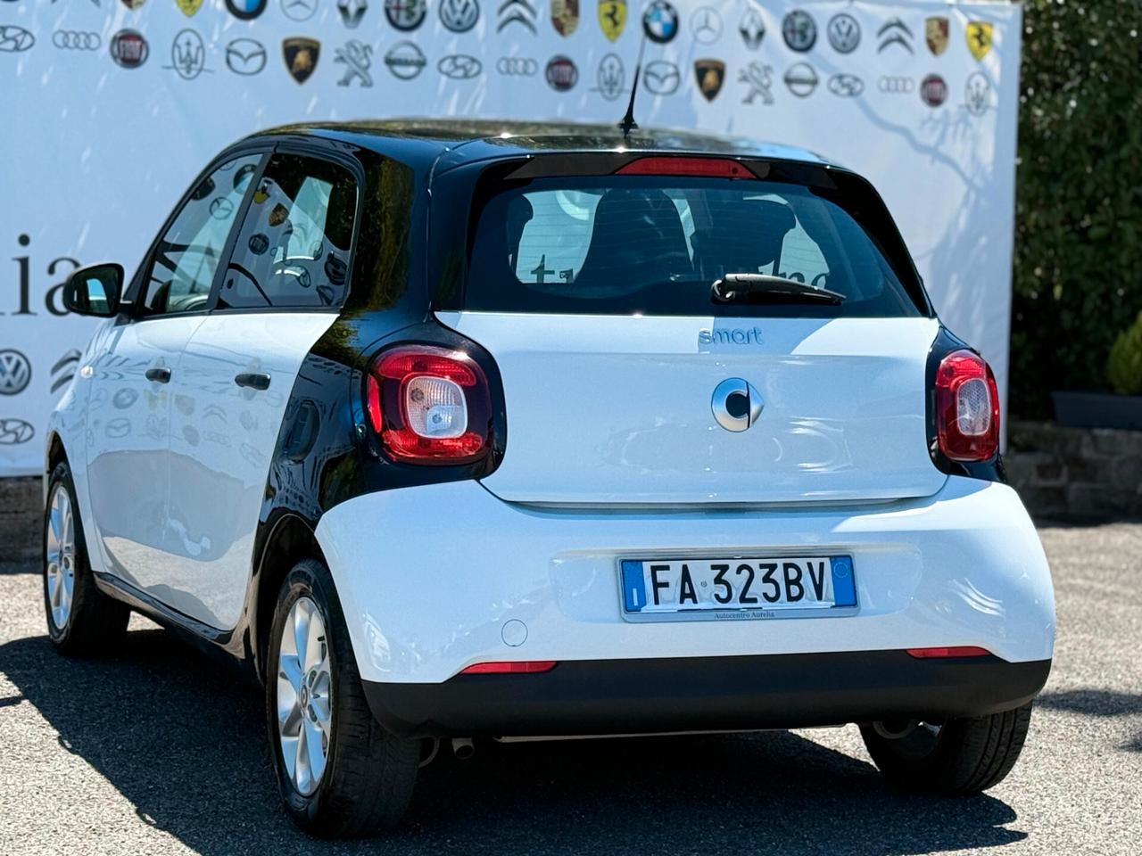 Smart ForFour 60 1.0 Black Passion