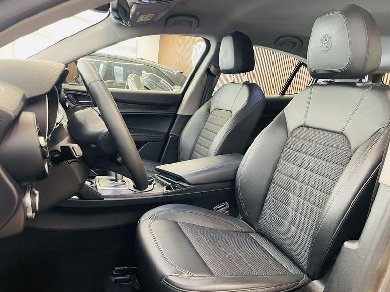 Alfa Romeo Stelvio 2.2 Turbo Diesel 190CV AT8 Q4 Executive
