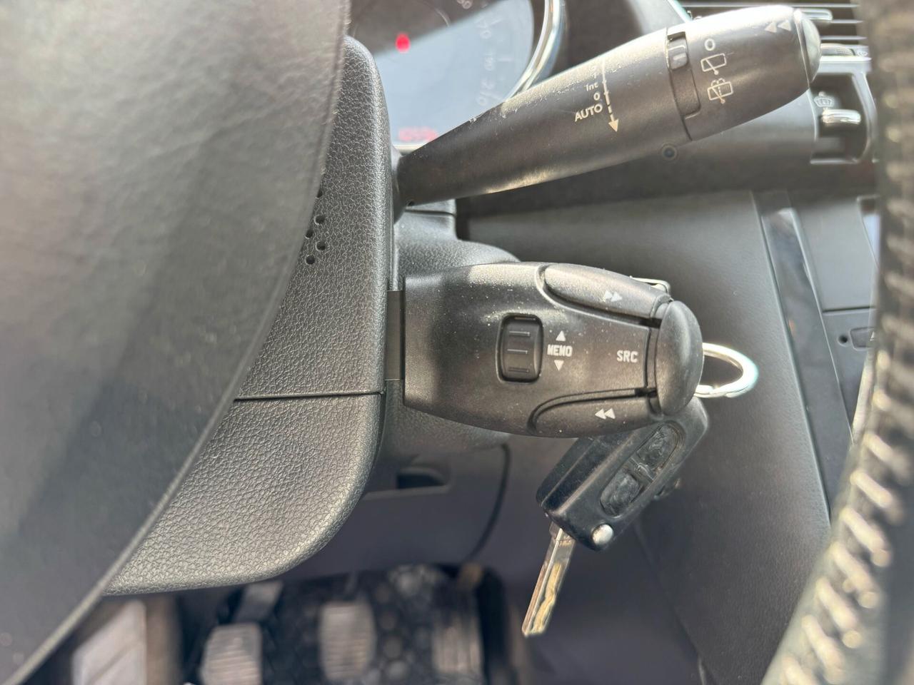 Peugeot 3008 1.6 HDi 110CV Outdoor