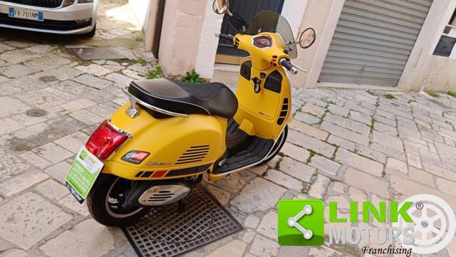 PIAGGIO Vespa GTS 300 Super Sport