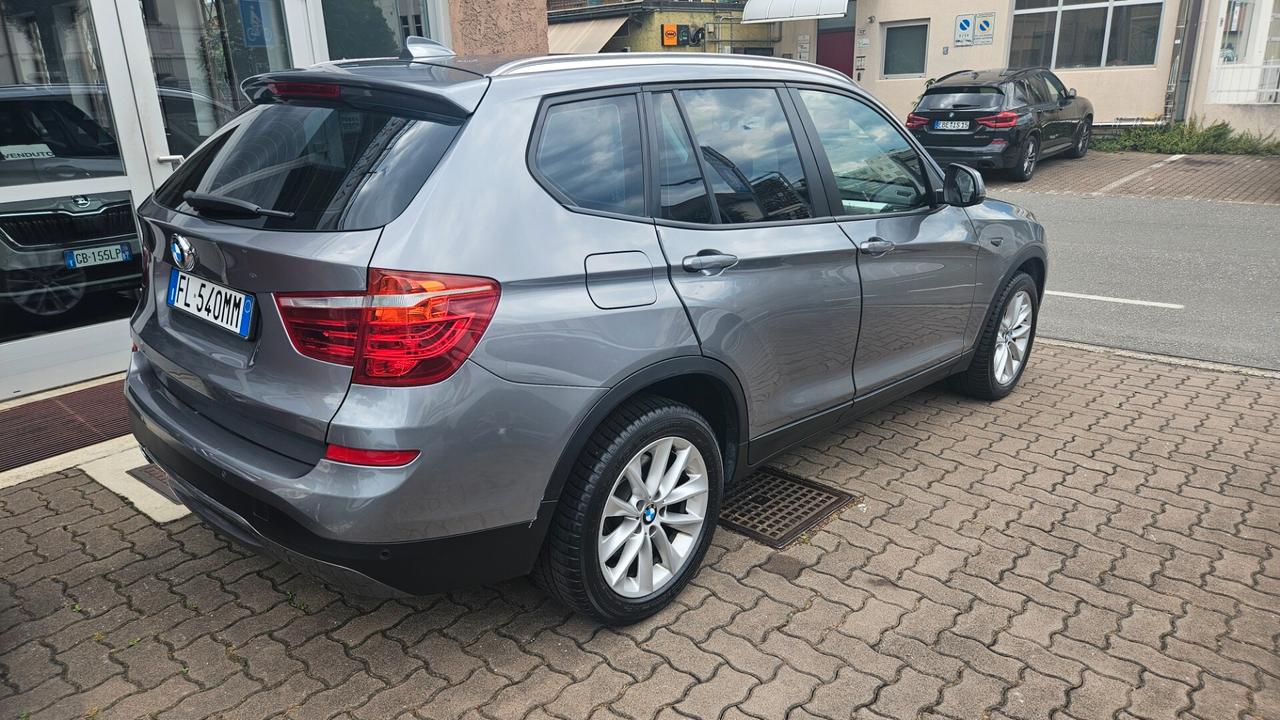 Bmw X3 xdrive20d auto 190 CV NAVY-CAMERA-LED