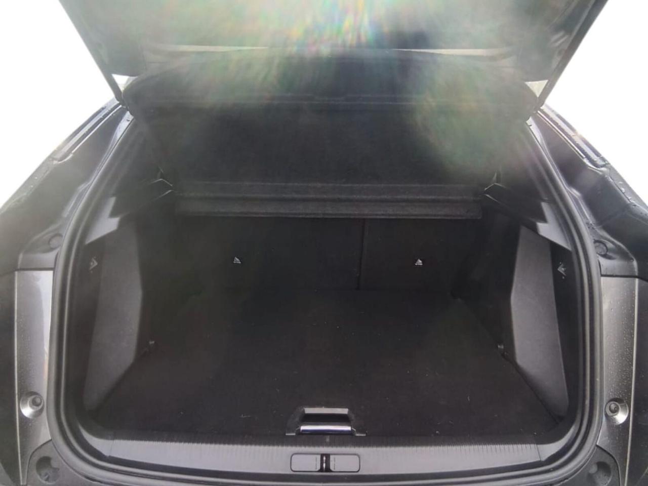 Peugeot 2008 BlueHDi 130 S&S EAT8 Allure Pack