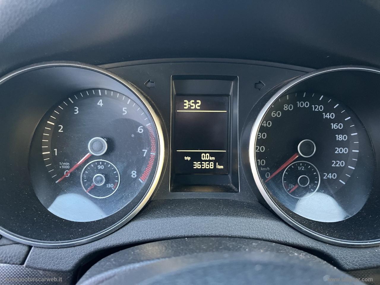 VOLKSWAGEN Golf 1.6 5p. Comfortline