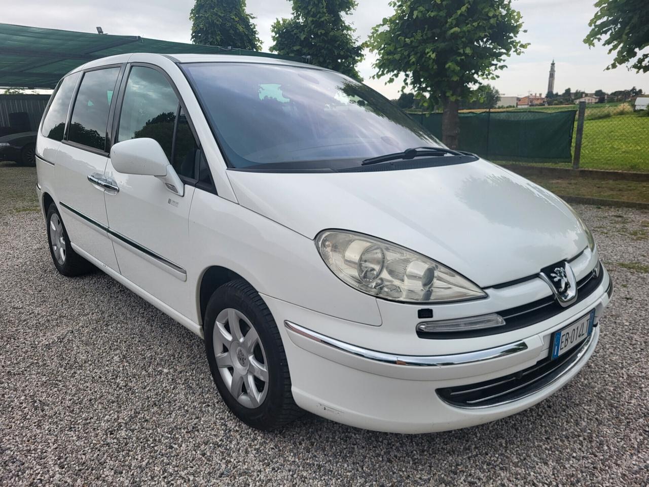 Peugeot 807 2.2 HDi 170CV