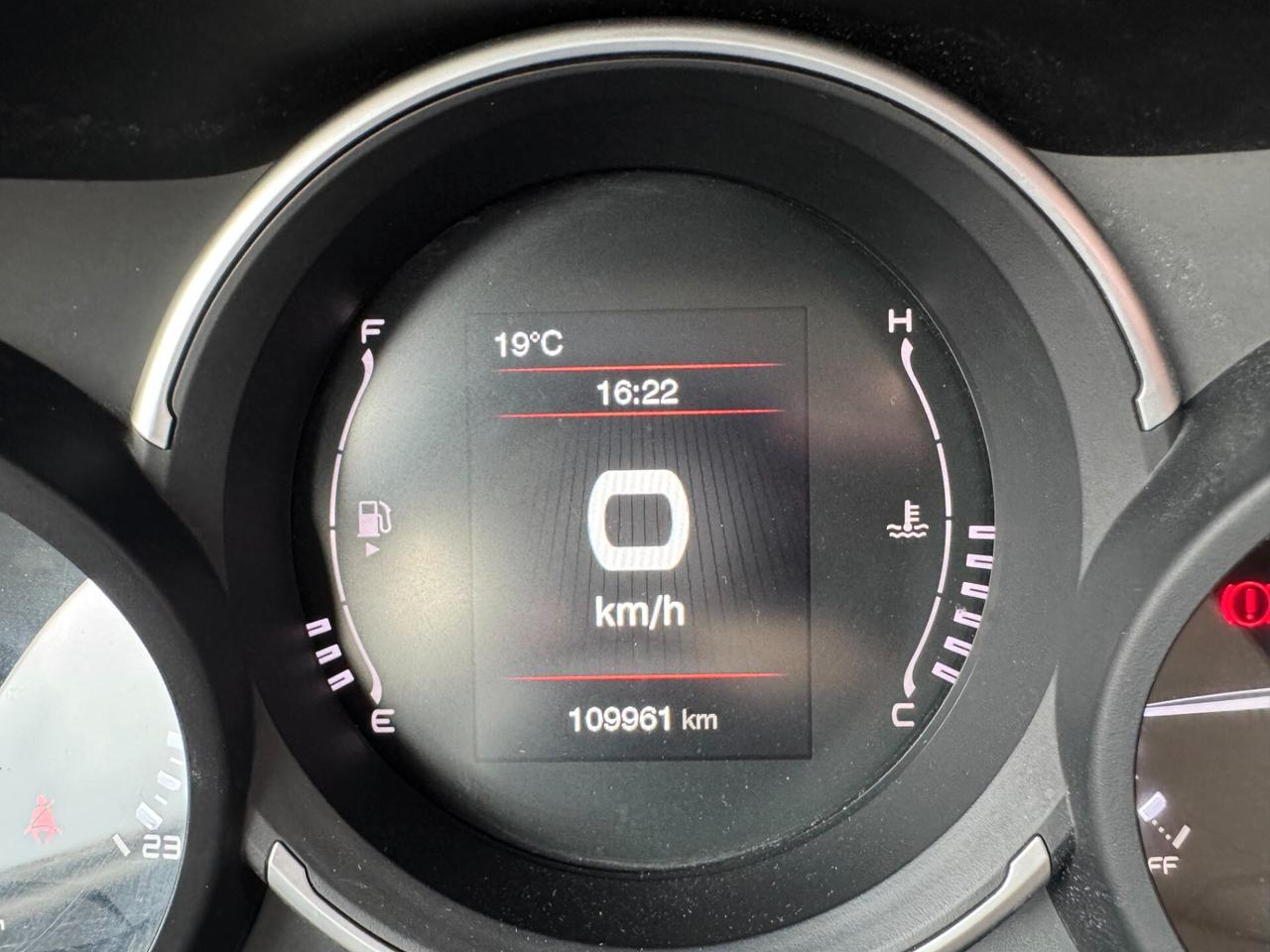 Fiat 500L 1.3 Multijet 95 CV Mirror City Cross