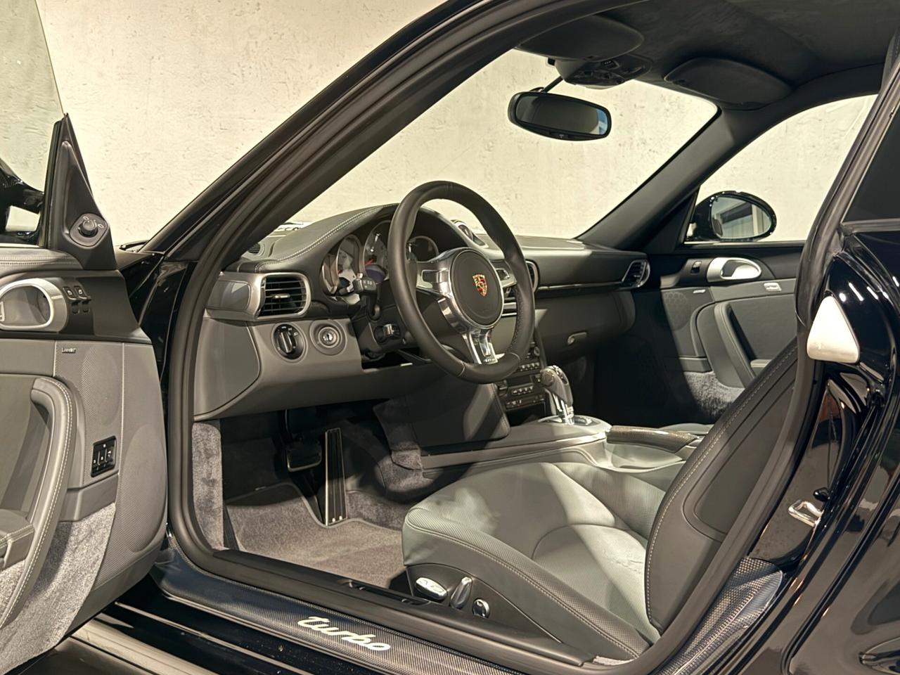 Porsche 911 Turbo Coupé
