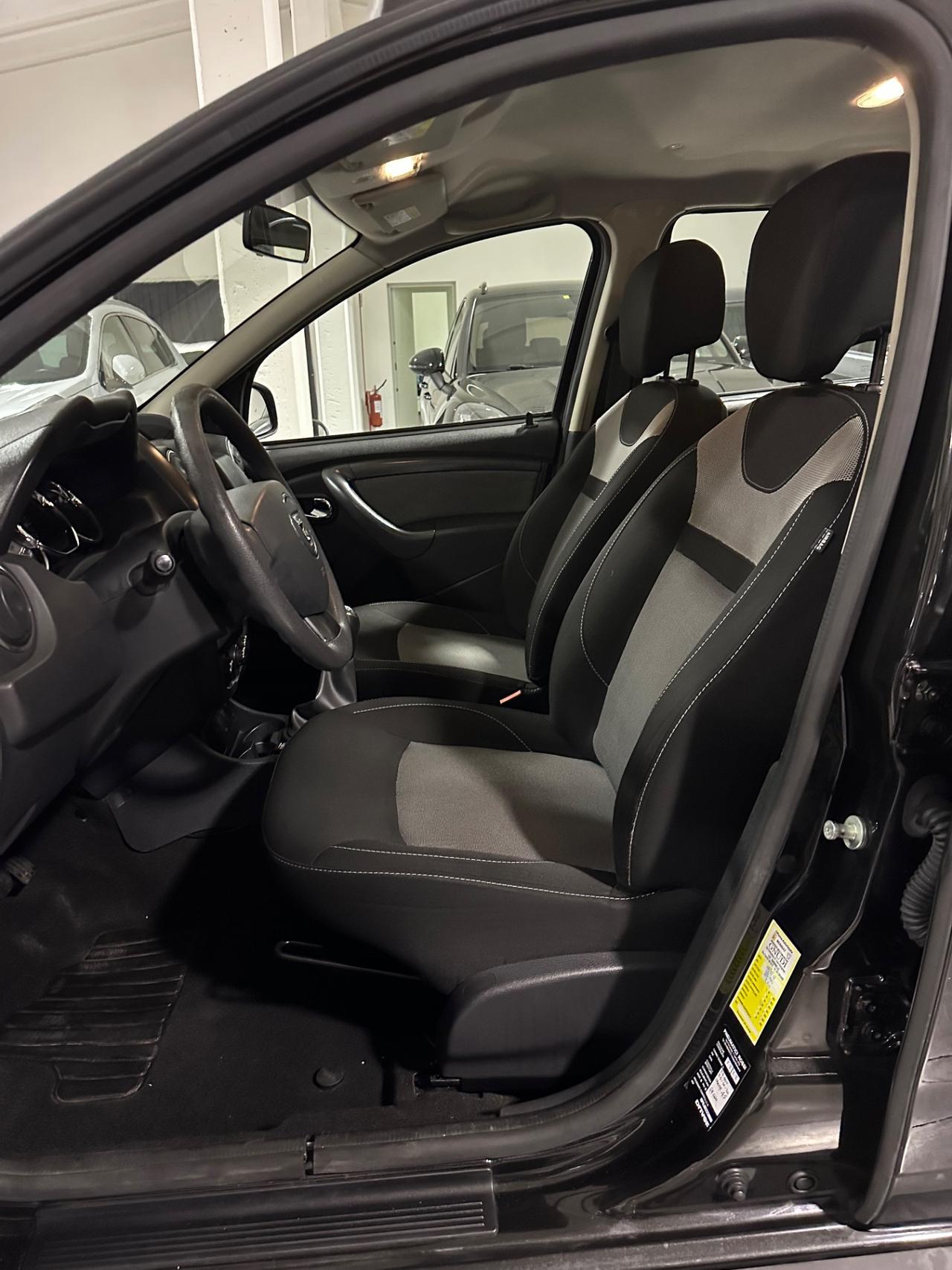 Dacia Duster 1.6 115CV Start&Stop 4x2 GPL Lauréate