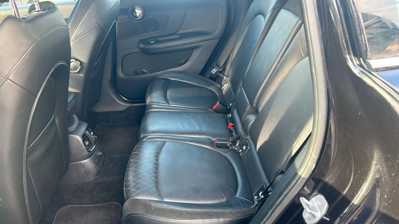 Mini Cooper D Countryman 1.5 One Hype