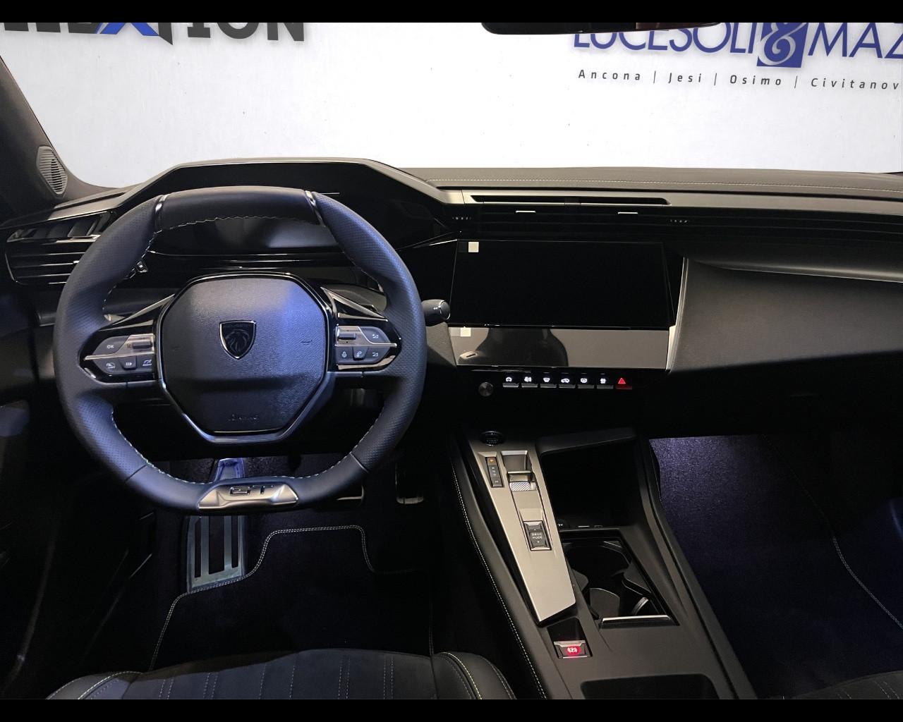 PEUGEOT Nuova 408 - Hybrid 136 e-DCS6 GT