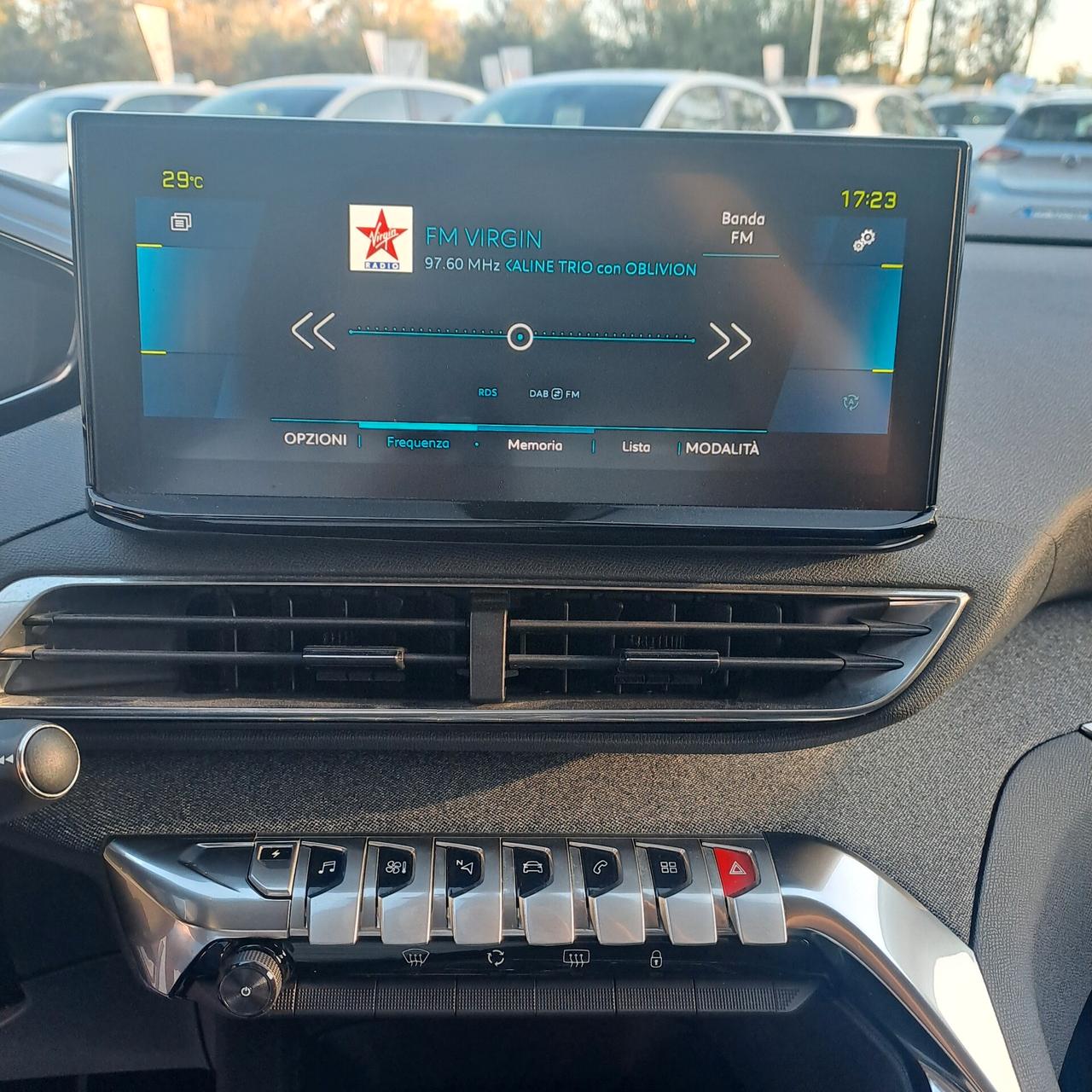 Peugeot 3008 1.6 Plug-In Hybrid 225Cv Eat8 Allure