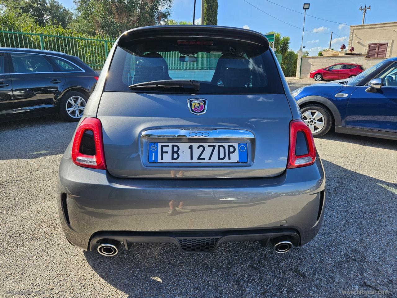 ABARTH 500 1.4 Turbo T-Jet Custom