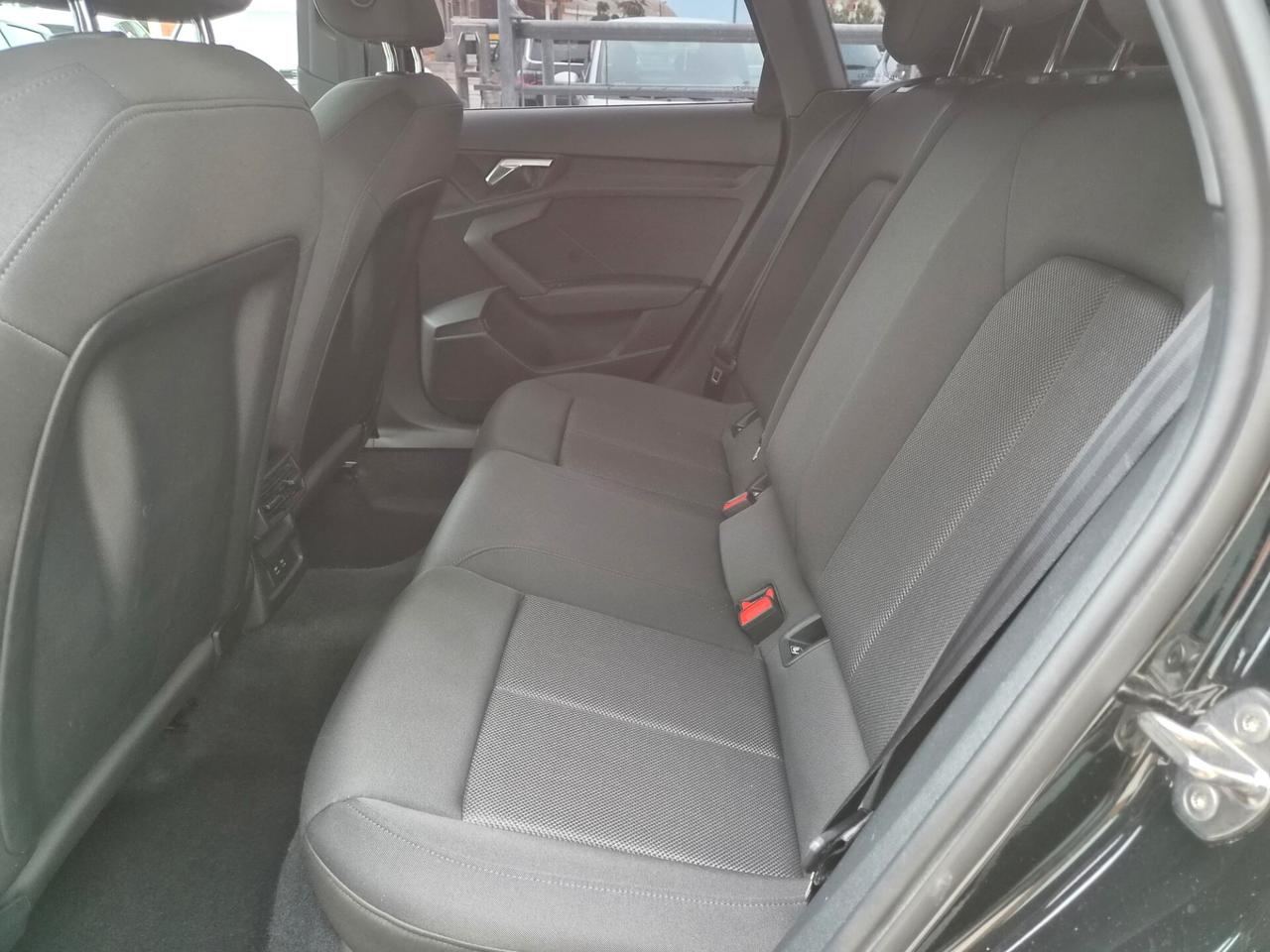 Audi A3 SPORTBAK 2.0 TDI 116 CV S-LINE AUTOMATICA