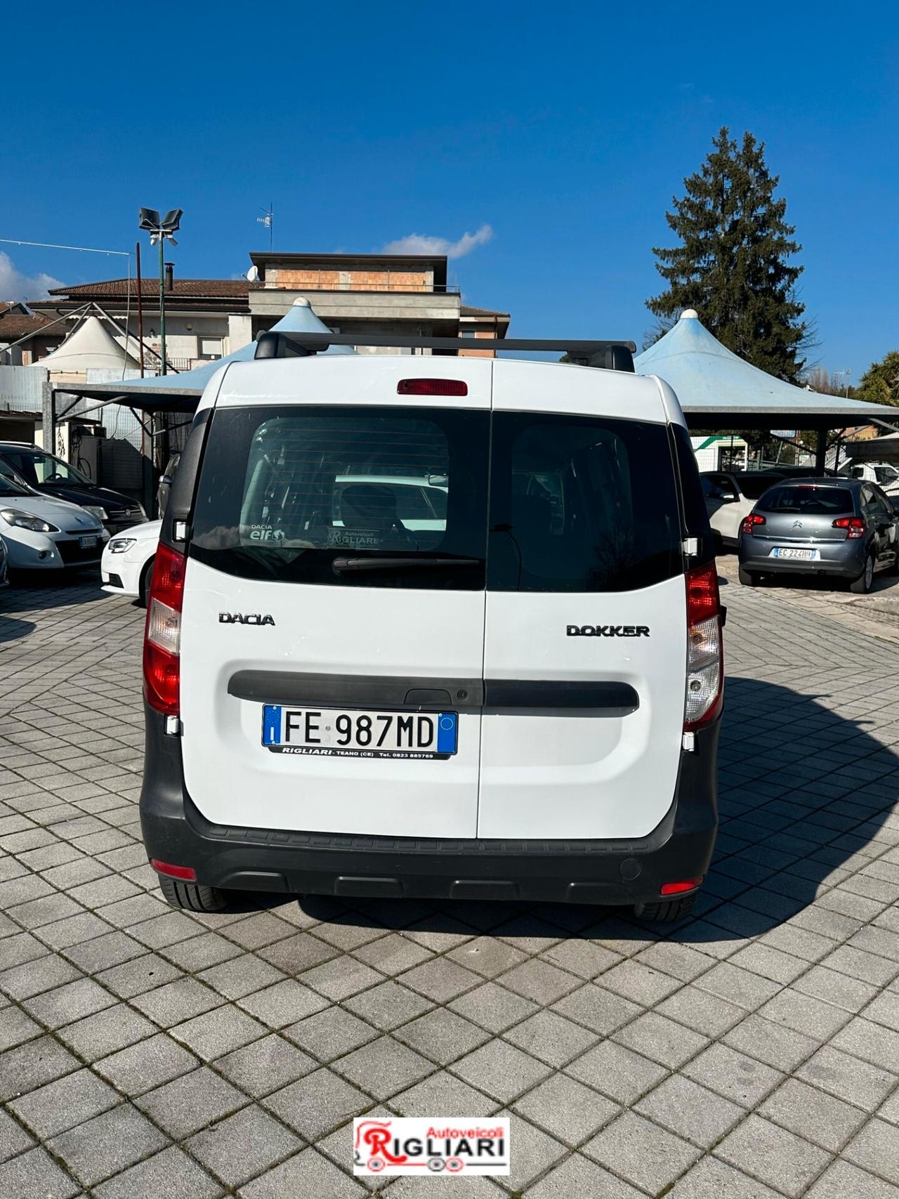 Dacia Dokker 75CV Lauréate Family - Anno 2016 - 5 posti