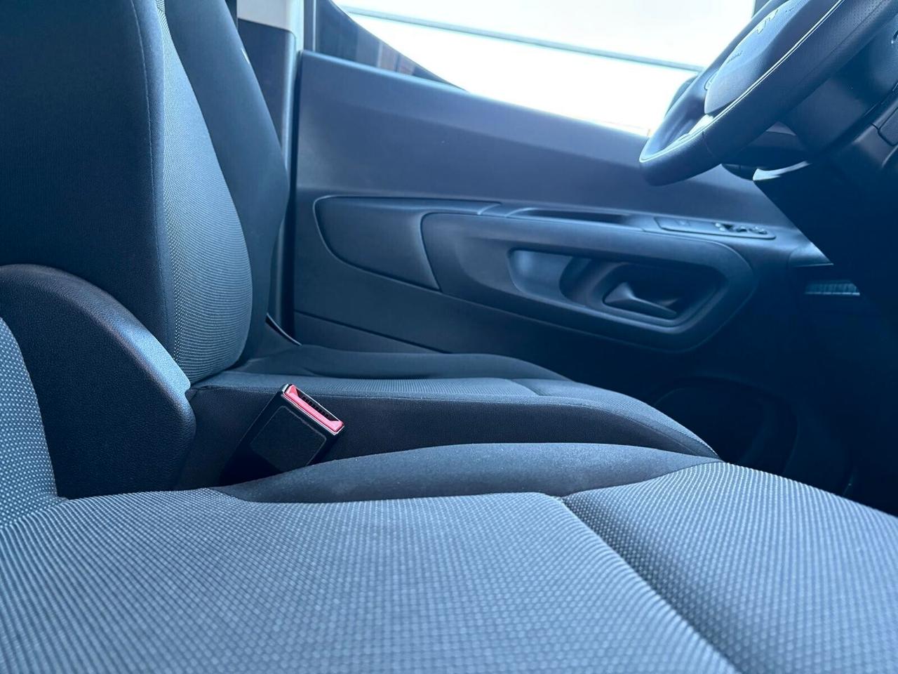 Citroen Berlingo VAN M CLUB BlueHDi 100 MT SPOTICAR