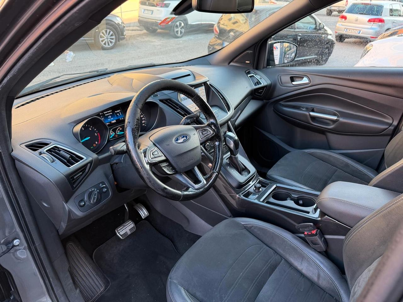 Ford Kuga 2.0 TDCI 150 CV S&S 4WD Powershift ST-Line