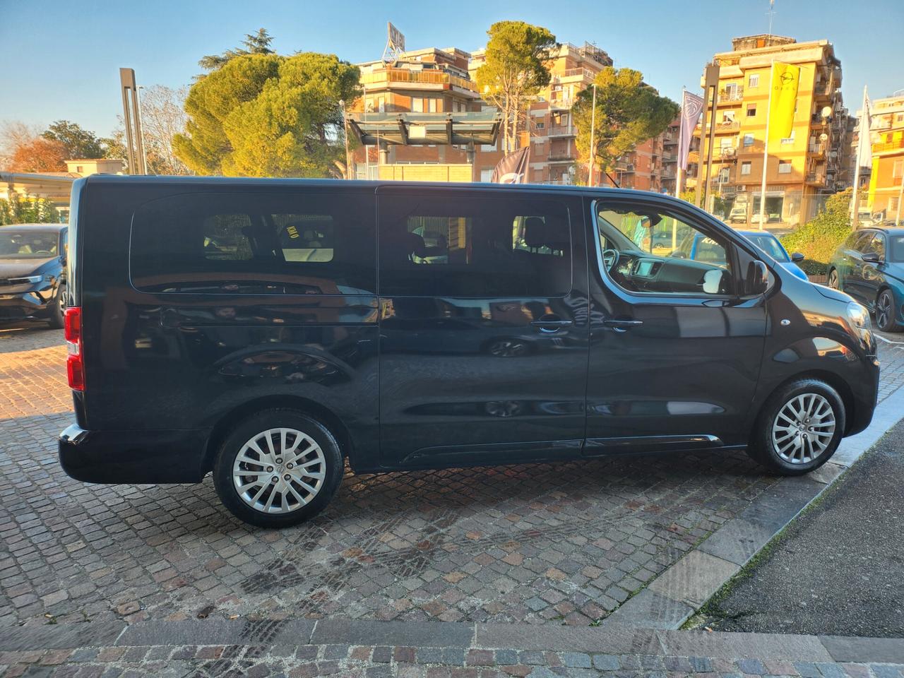 Opel Zafira Life LUNGA Busines Edition 2.0tdi 145cv AUTOMATICO