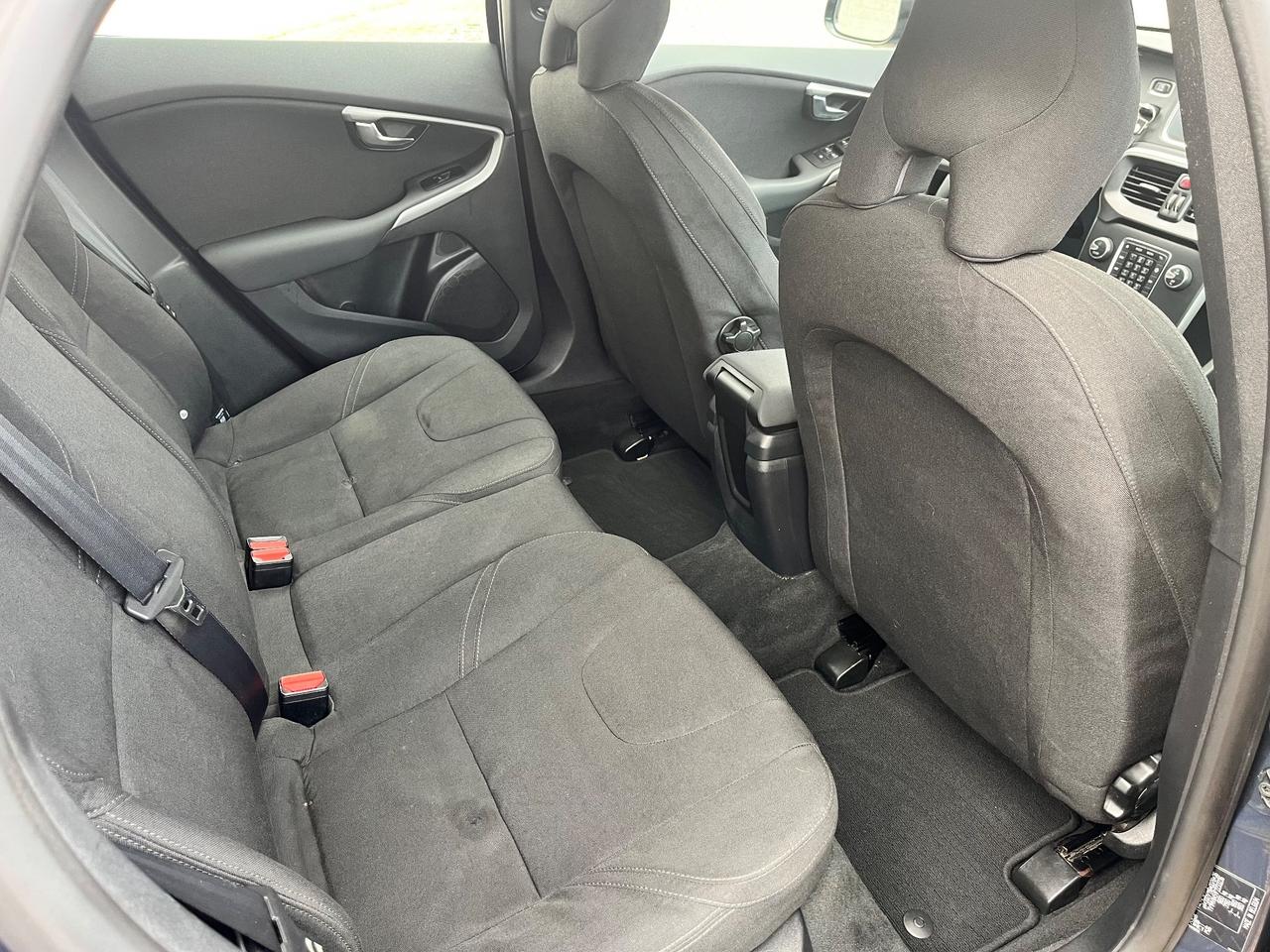 Volvo V40 D2 1.6 Kinetic - 2016