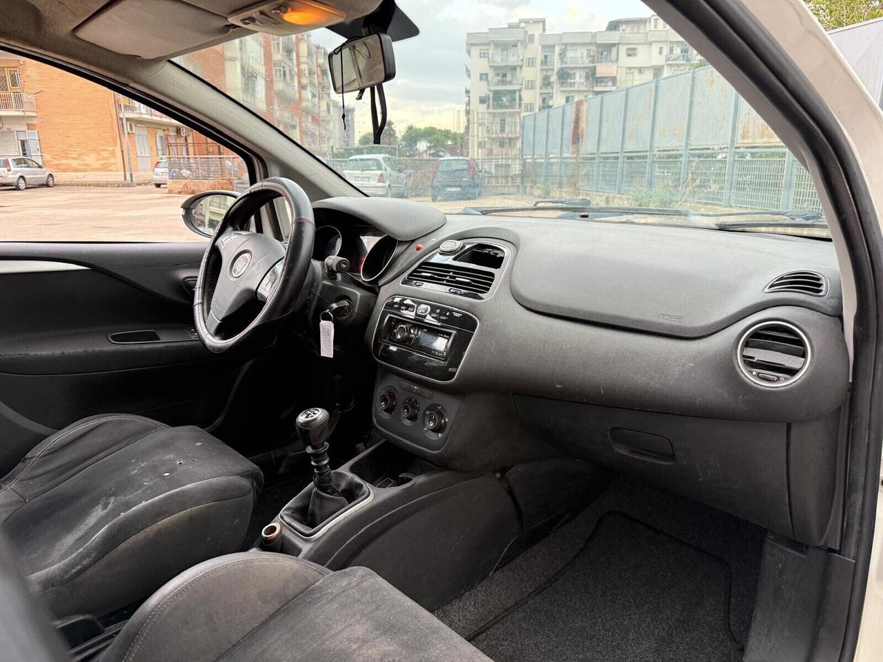 Fiat Punto 1.4 8V 5 porte Natural Power Lounge 2016