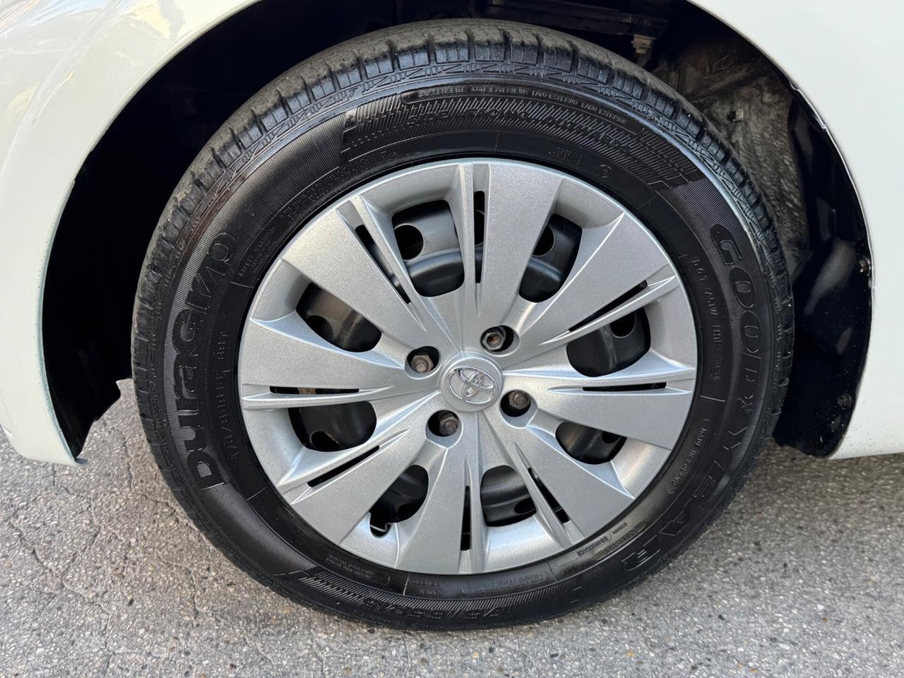 Toyota iQ 1.0 CVT Trend Automatica