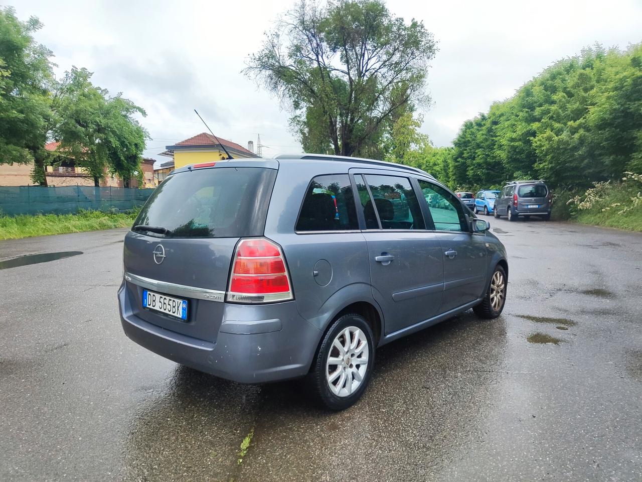 Opel Zafira 1.9 CDTI