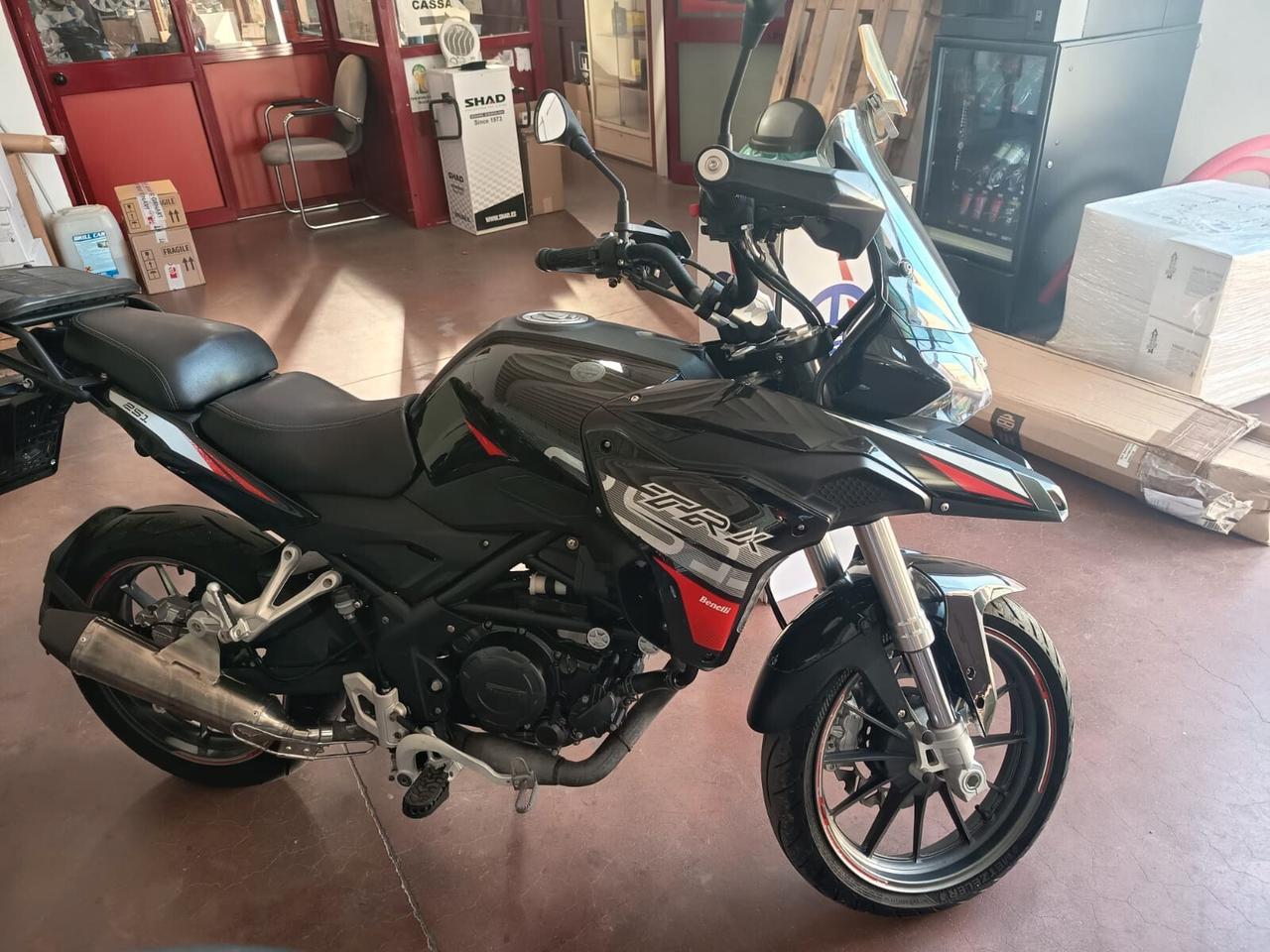 Benelli TRK 250