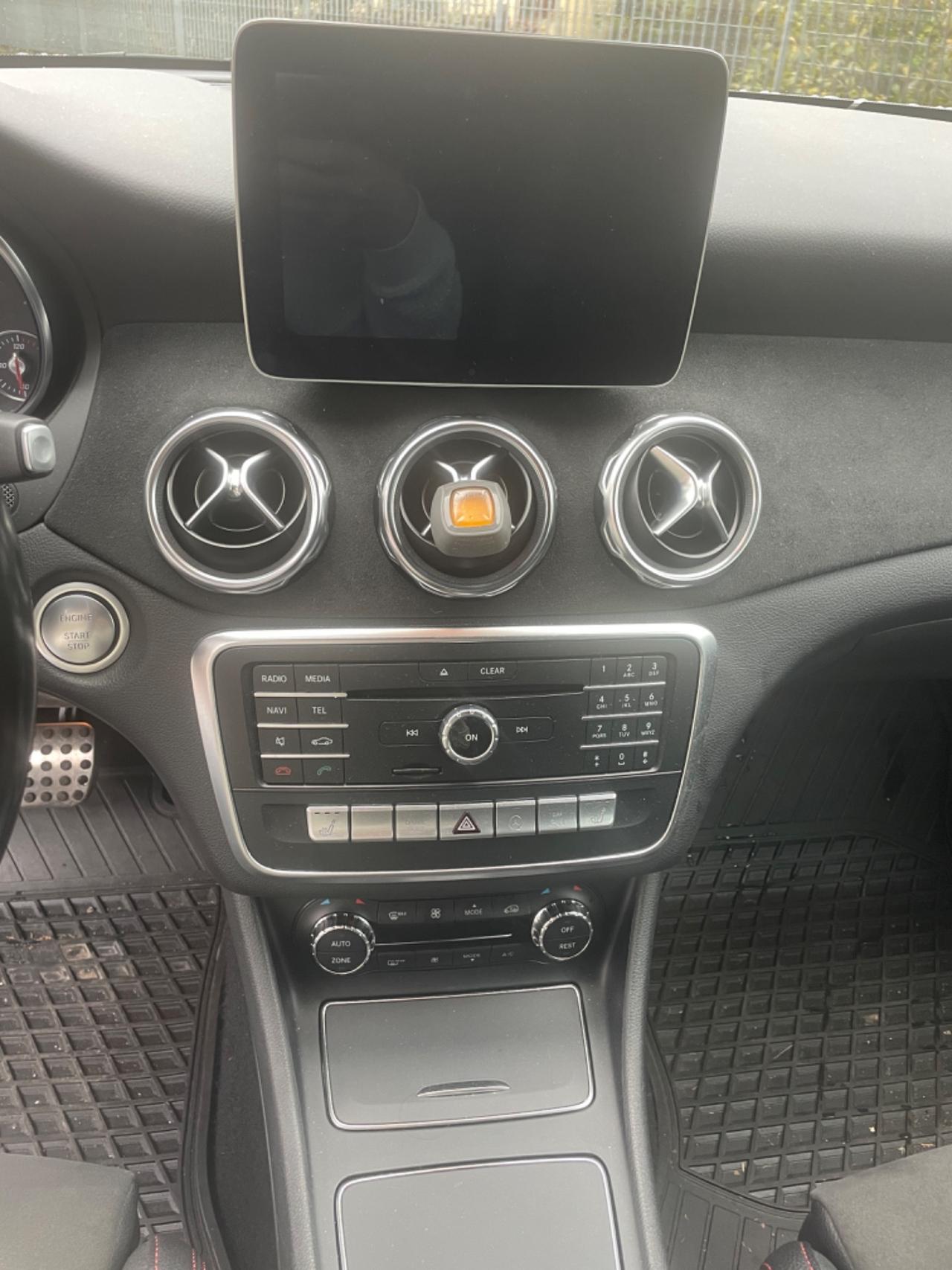 Mercedes-benz GLA 180 GLA 180 d Sport