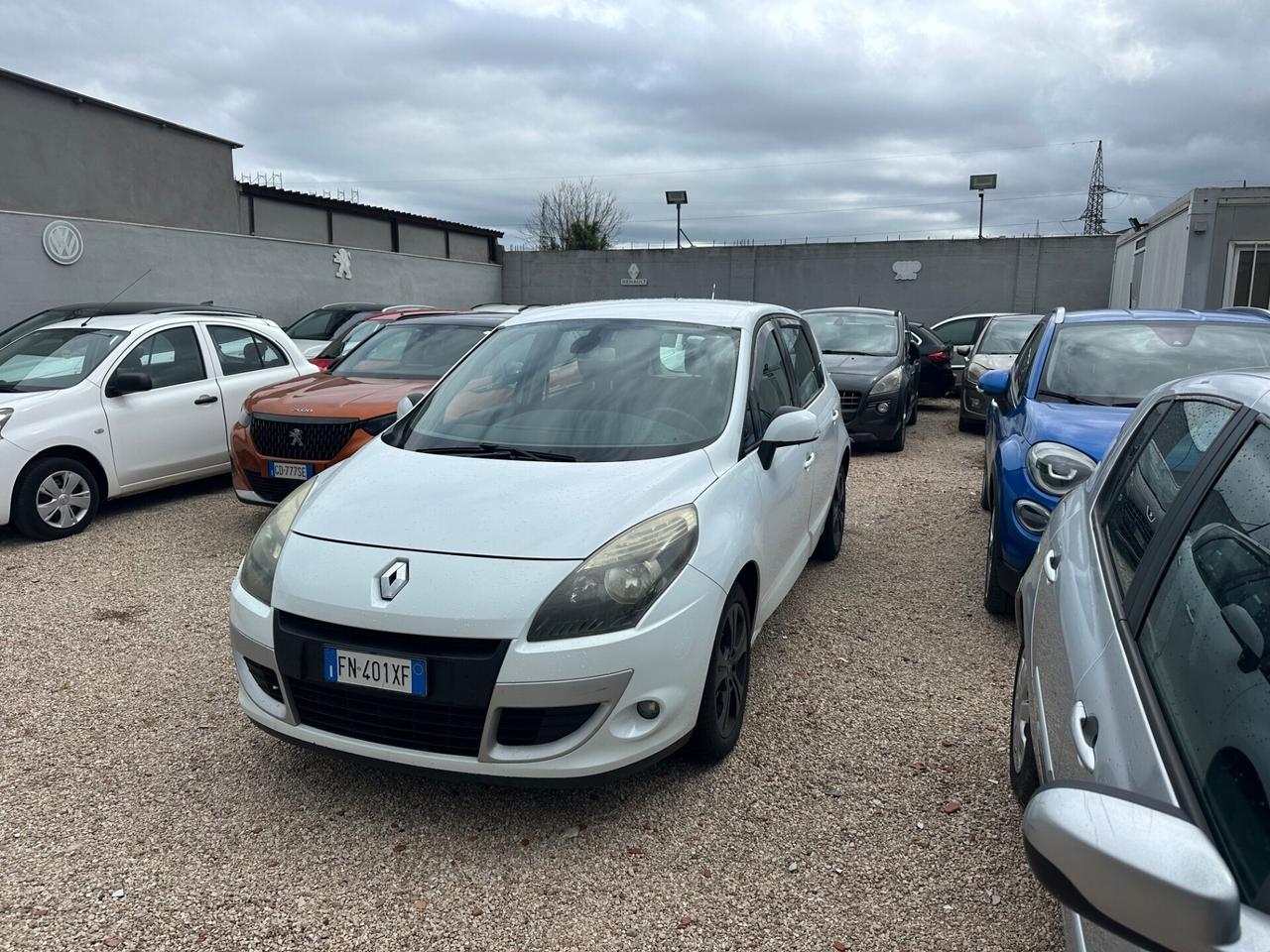 Renault Scenic X-Mod 1.5 dCi 110CV Luxe