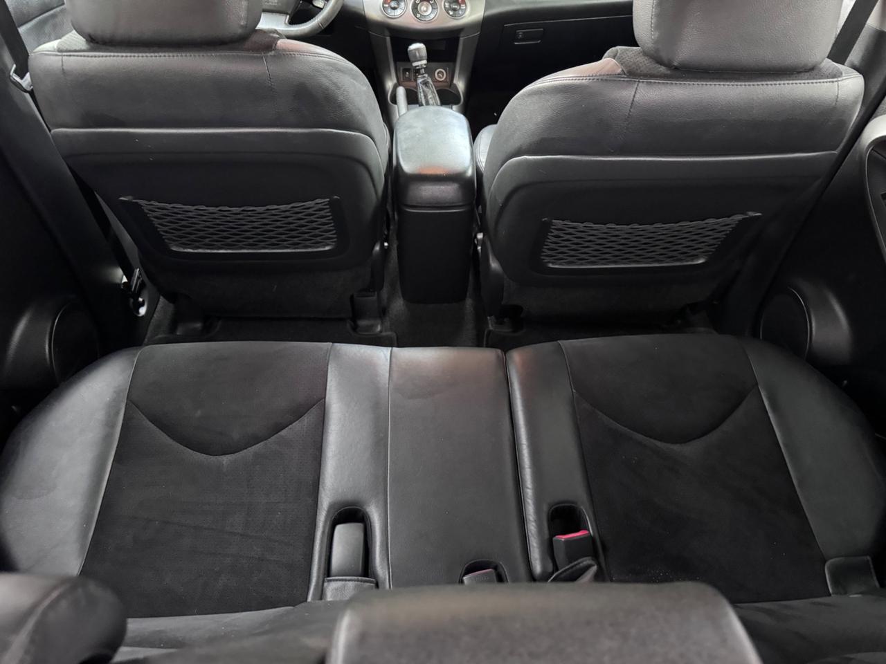 Toyota RAV4 2.2 D-4D 4X4 neopaten garanzia 12 mesi