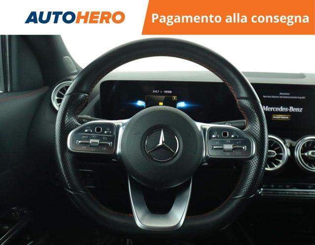 MERCEDES-BENZ GLA 200 d Automatic Sport