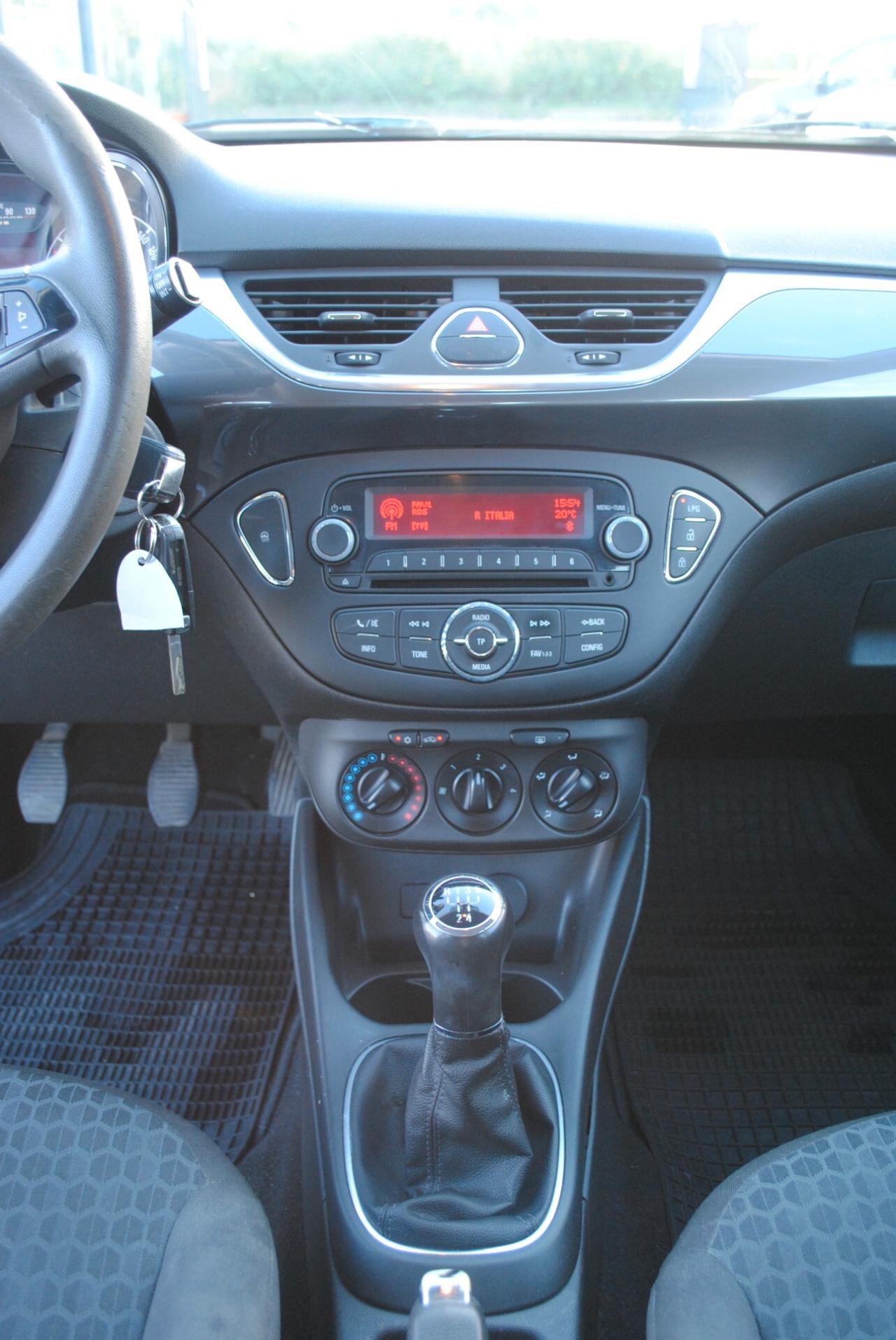 OPEL CORSA 1.4 90 CV BENZ/GPL OK NEOPATENTATI