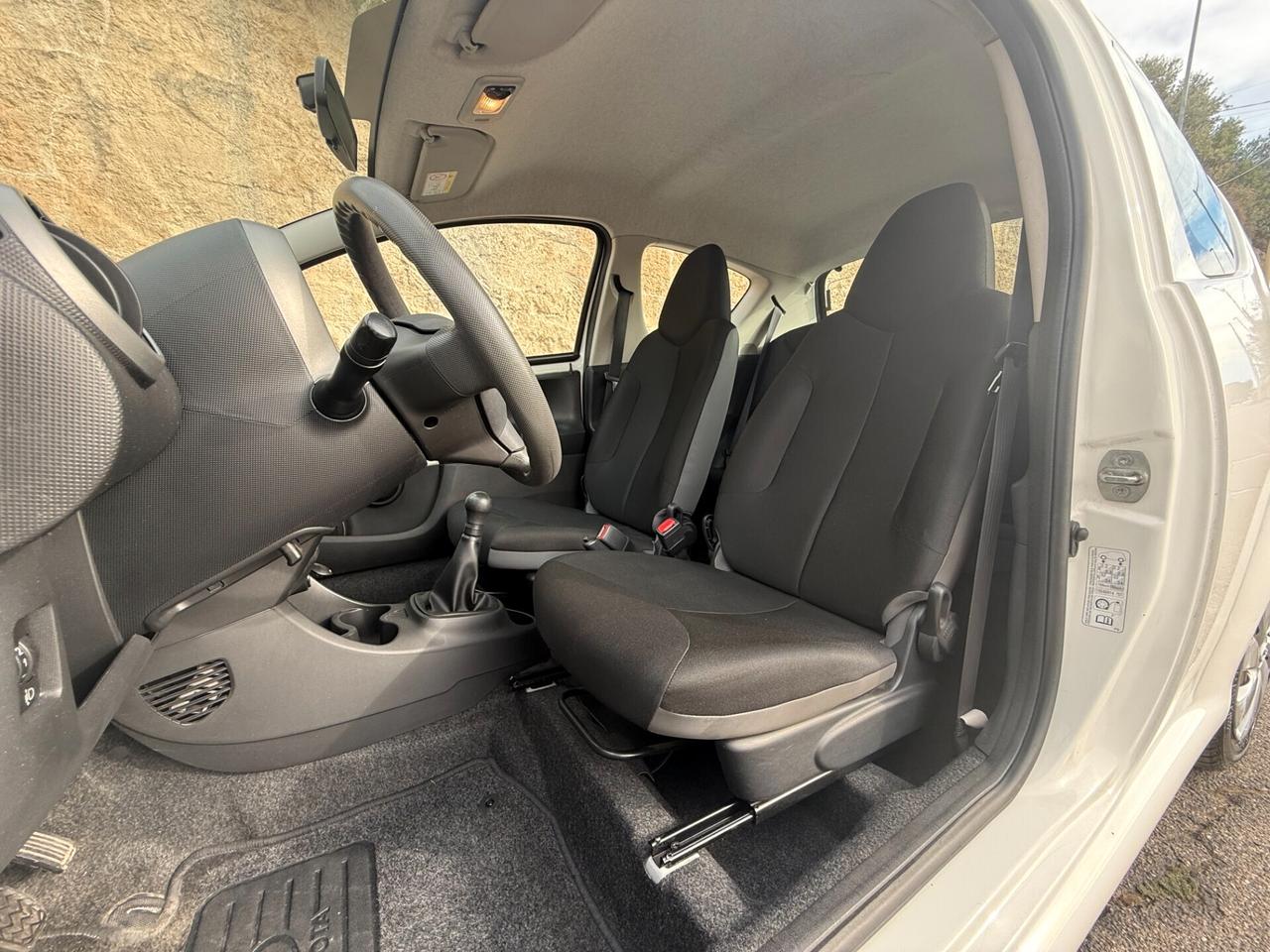 Toyota Aygo/1.0 68CV/NAVI/CLIMA/SOLO 55000 KM
