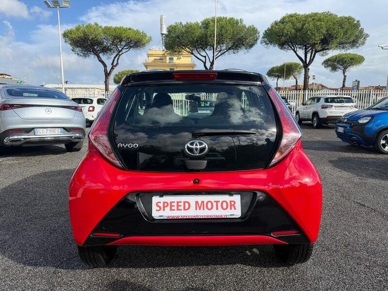 Toyota Aygo Aygo 5p 1.0 x-cool 70 CV, RETROCAMERA!