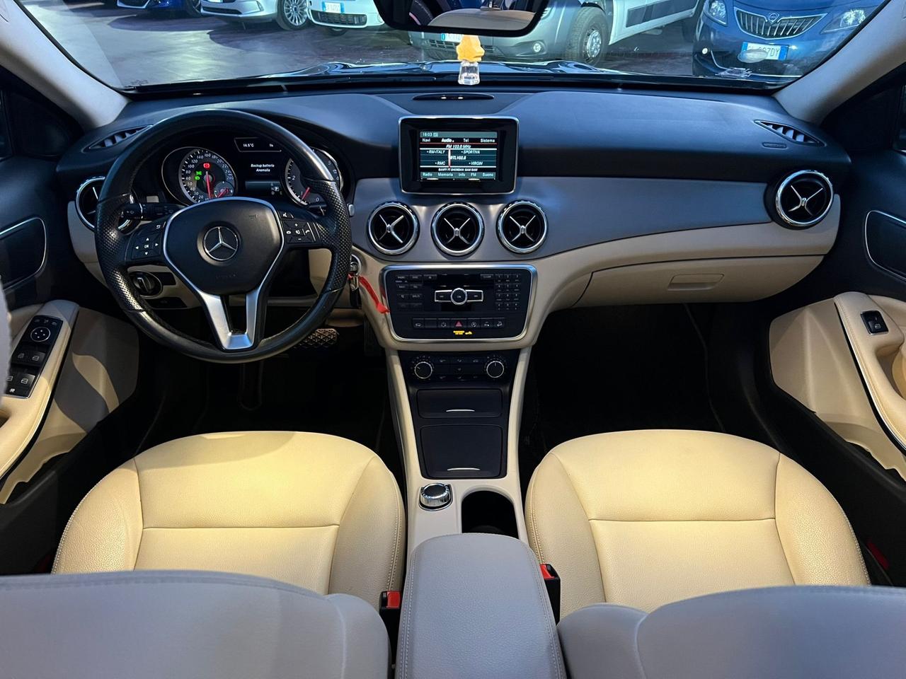 Mercedes-benz GLA 200 CDI Automatic 4Matic Sport